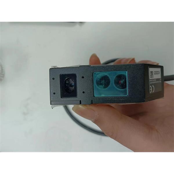 KEYENCE基恩士LK-G3000系列高速高精度CCD激光位移傳感器感測頭LK-G405